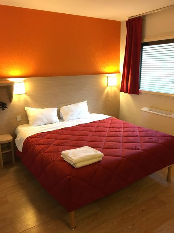 Premiere Classe Paris Ouest - Nanterre - La Defense Exterior foto